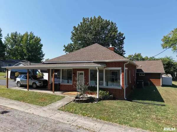 103 N Grand Street, West Frankfort, IL 62896
