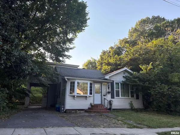 400 S Forest Street, Carbondale, IL 62901