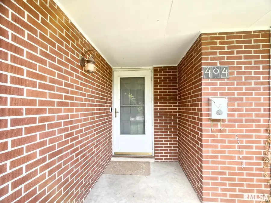 404 S Orchard Drive, Carbondale, IL 62901 - Image #3