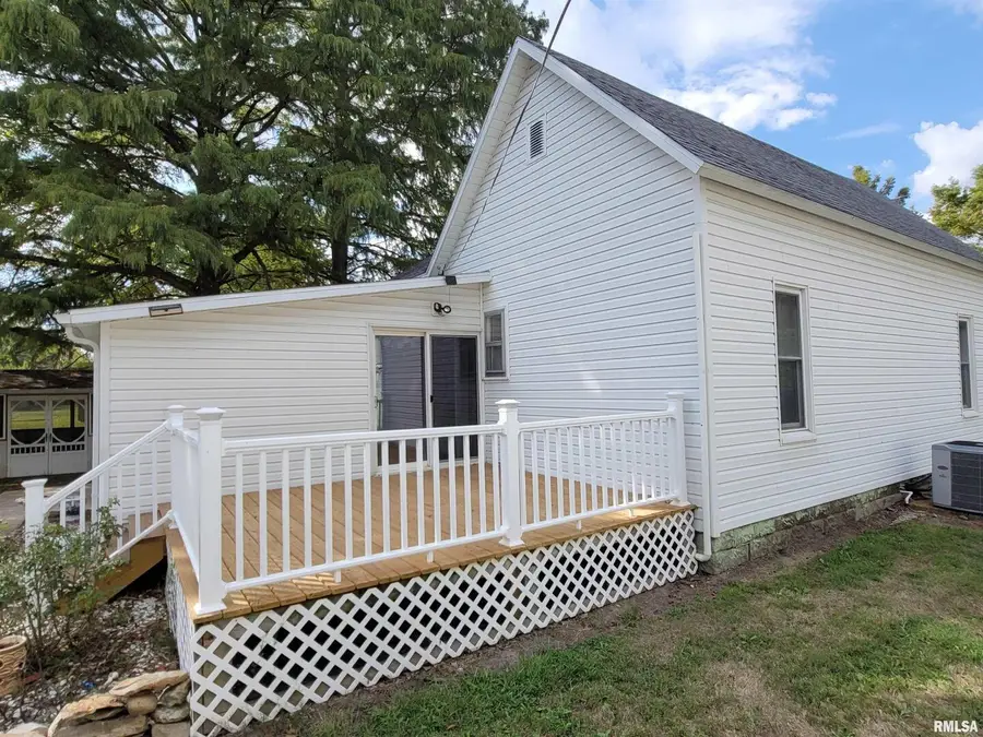 405 Saint Clair Street, Odin, IL 62870 - Image #3