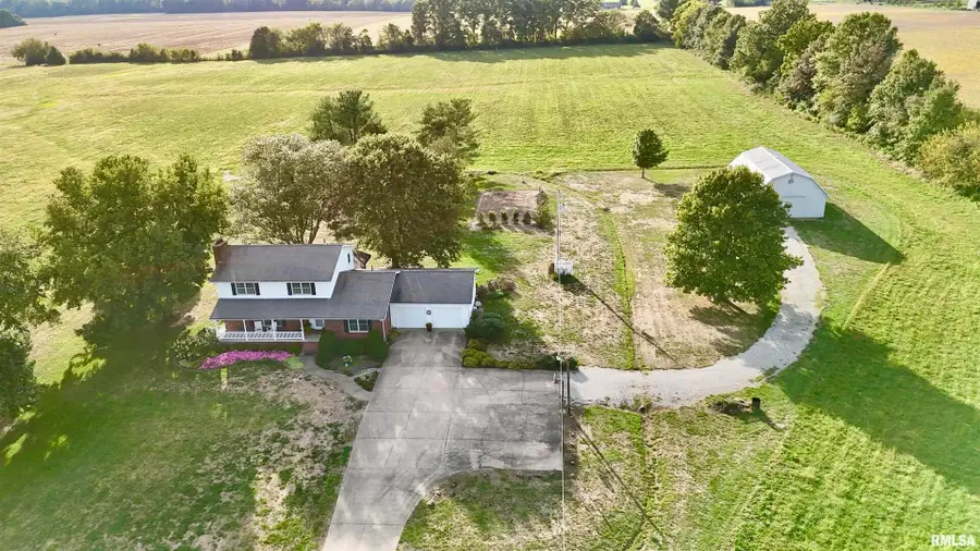 9879 Steel City Road, Benton, IL 62812 - Image #3