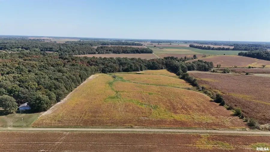 000 E Tallowtree Drive, Xenia, IL 62899 - Image #2