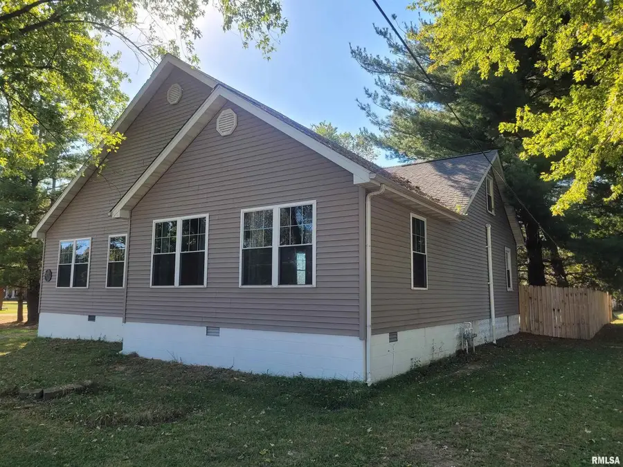 2611 Benton Road, Mount Vernon, IL 62864 - Image #3