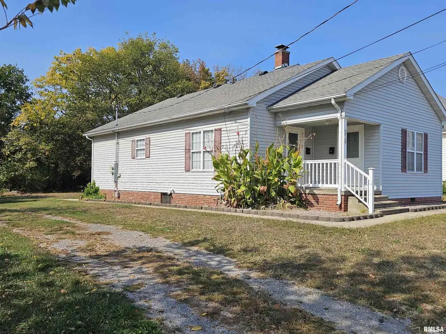 219 S 19th Street, Mount Vernon, IL 62864 - Image #2