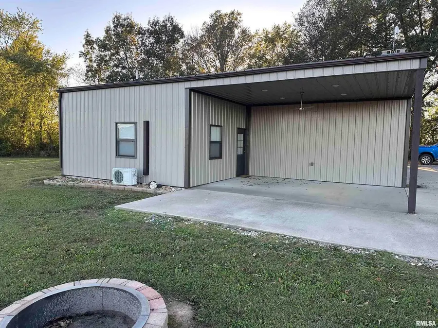 814 Hyde Park Road, Royalton, IL 62983 - #3