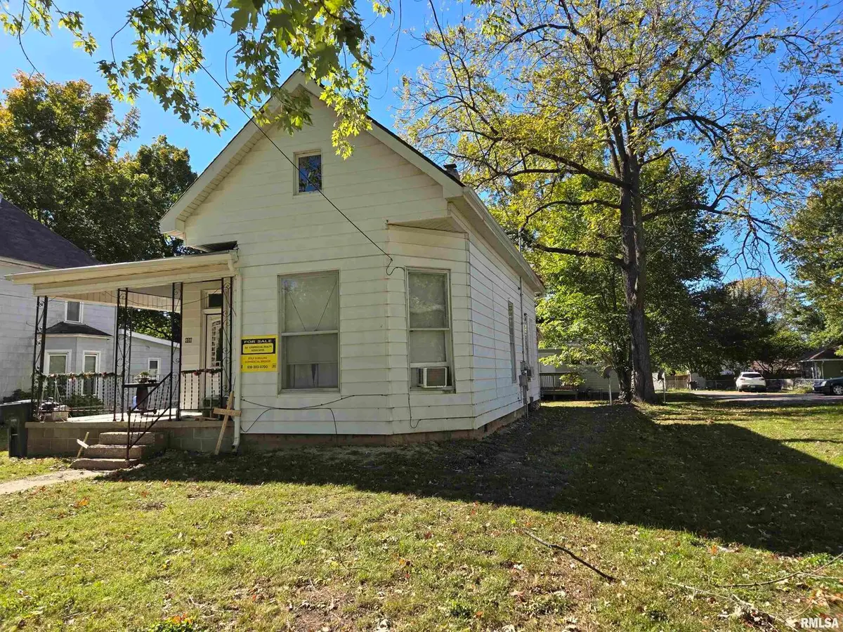 408 N Springer Street #2, Carbondale, IL 62901 - Image #1