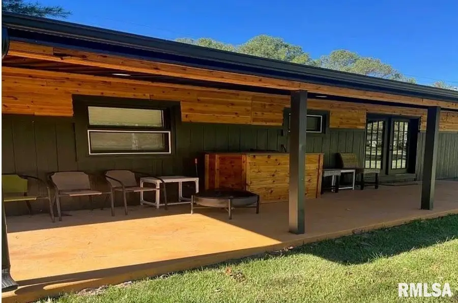 1303 N Maple Street, Carterville, IL 62918 - Image #2