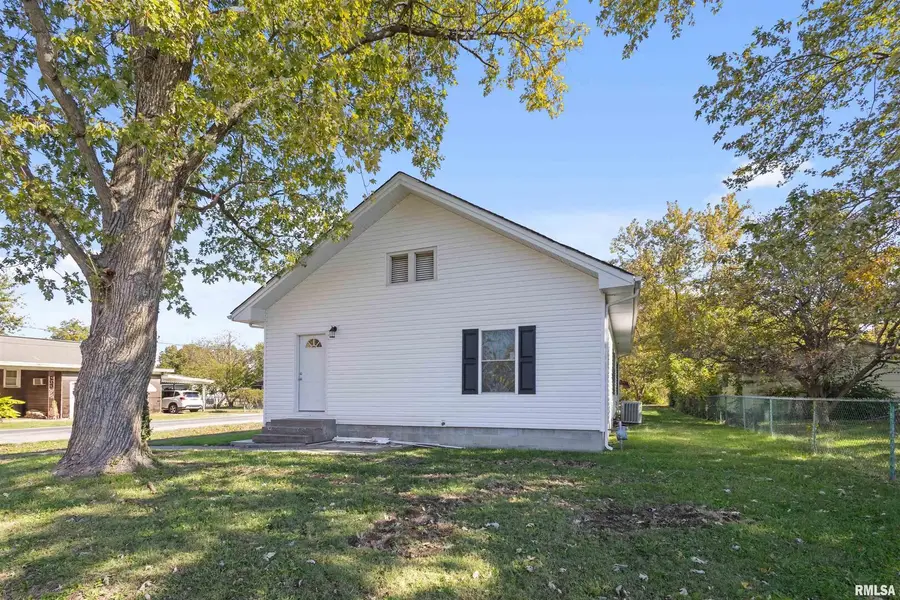 1220 N 14th Street, Herrin, IL 62959 - Image #2