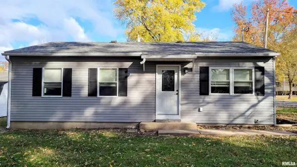 1005 Moore Street, Carterville, IL 62918