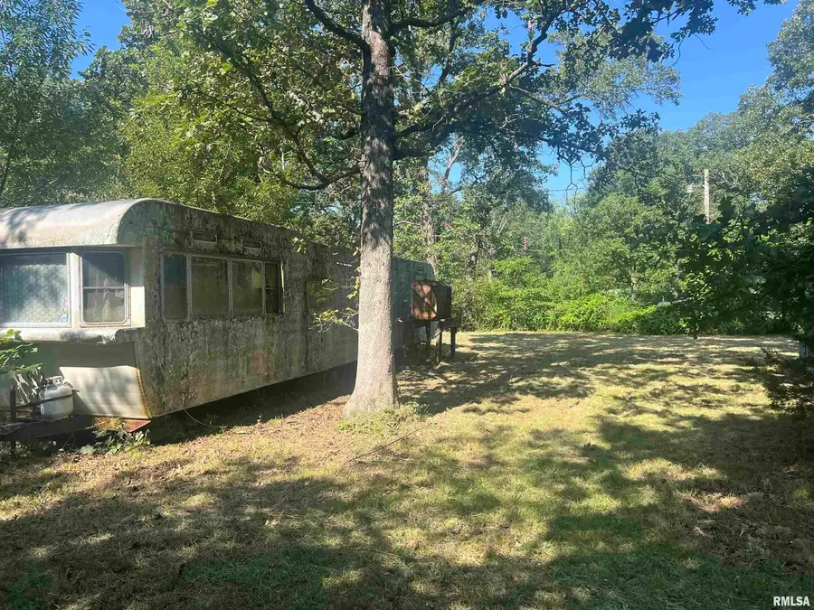 2071 Lindell Avenue, Odin, IL 62870 - Image #3