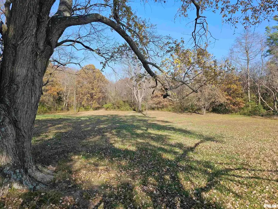 11500 E Idlewood Road, Mount Vernon, IL 62864 - Image #2