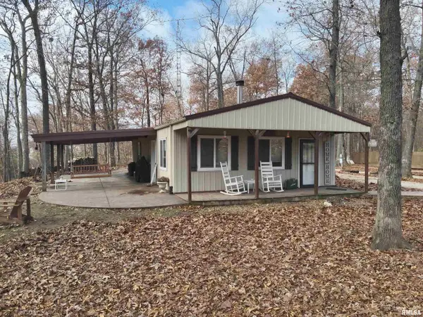 19650 N Pisque Lane, Woodlawn, IL 62898