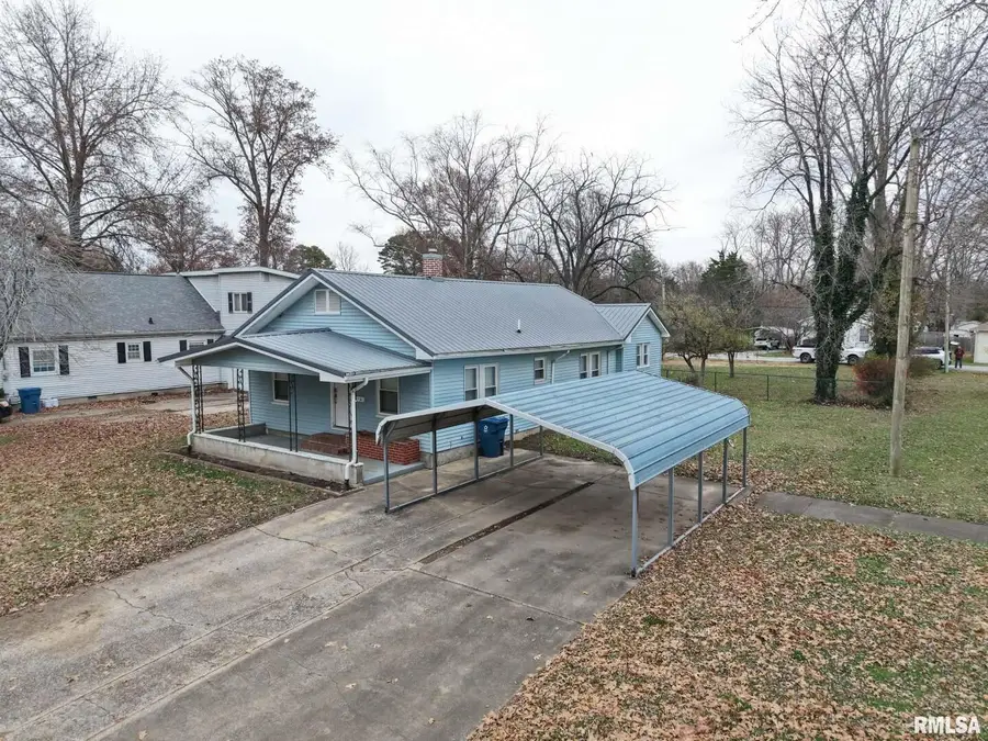 1206 S Main Street, Benton, IL 62812 - Image #3