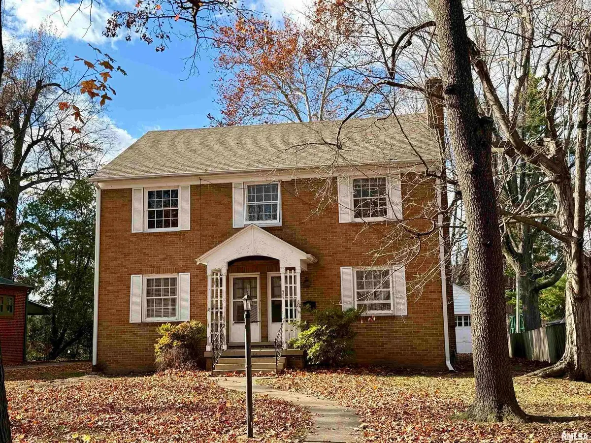 406 Cedar Street, Centralia, IL 62801 - Image #1