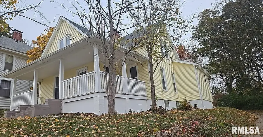 1122 Maple Street, Mount Vernon, IL 62864 - #3