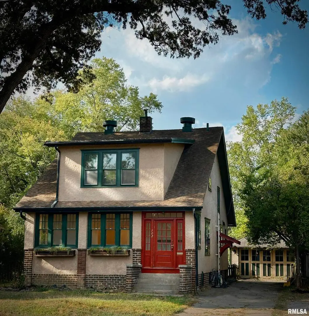 702 W Cherry Street, Carbondale, IL 62901 - Image #1