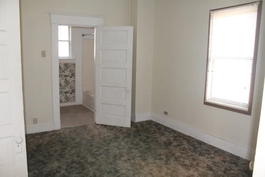 610 W Cherry Street #2, Carbondale, IL 62901 - #3