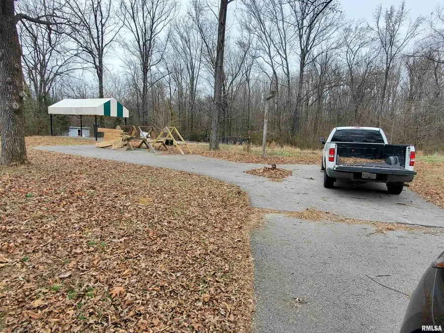 000 Delaware Road, Carbondale, IL 62901 - Image #3