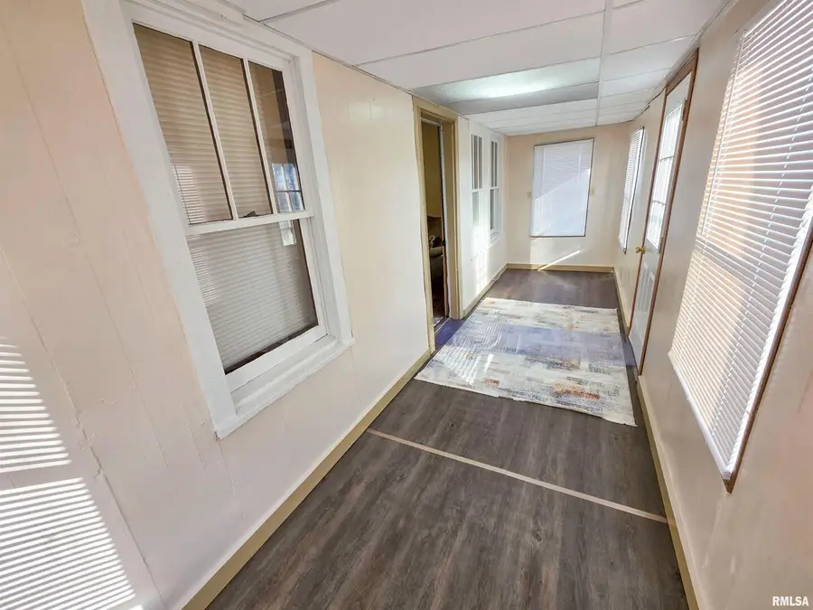 7847 Old Highway 50 Route W, Flora, IL 62839 - Image #2