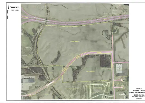 0 Veterans Memorial Parkway, Davenport, IA 52807