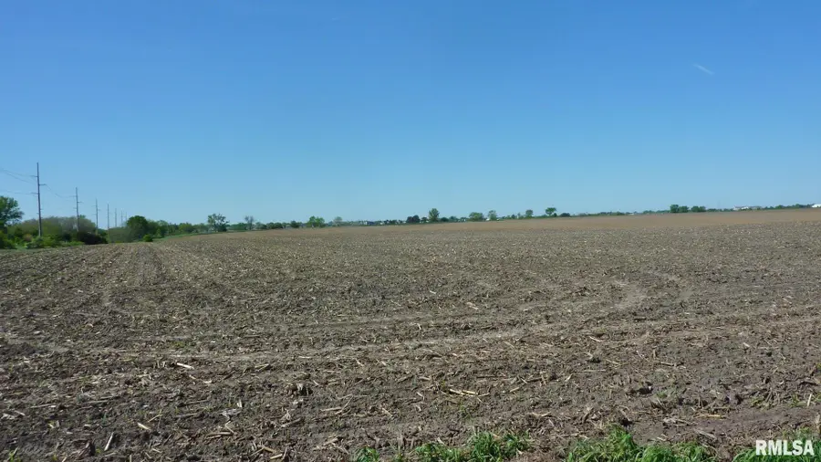 7936 Utica Ridge Road, Davenport, IA 52807 - Image #2