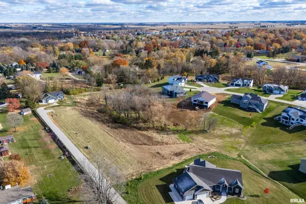 27111 181st Avenue #1219, Long Grove, IA 52756