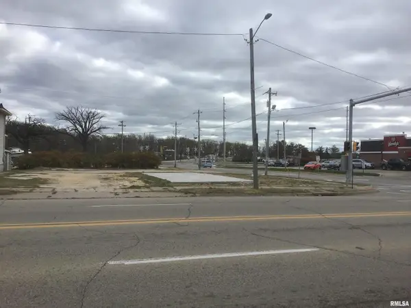 901 - 905 N 2nd Street, Clinton, IA 52732