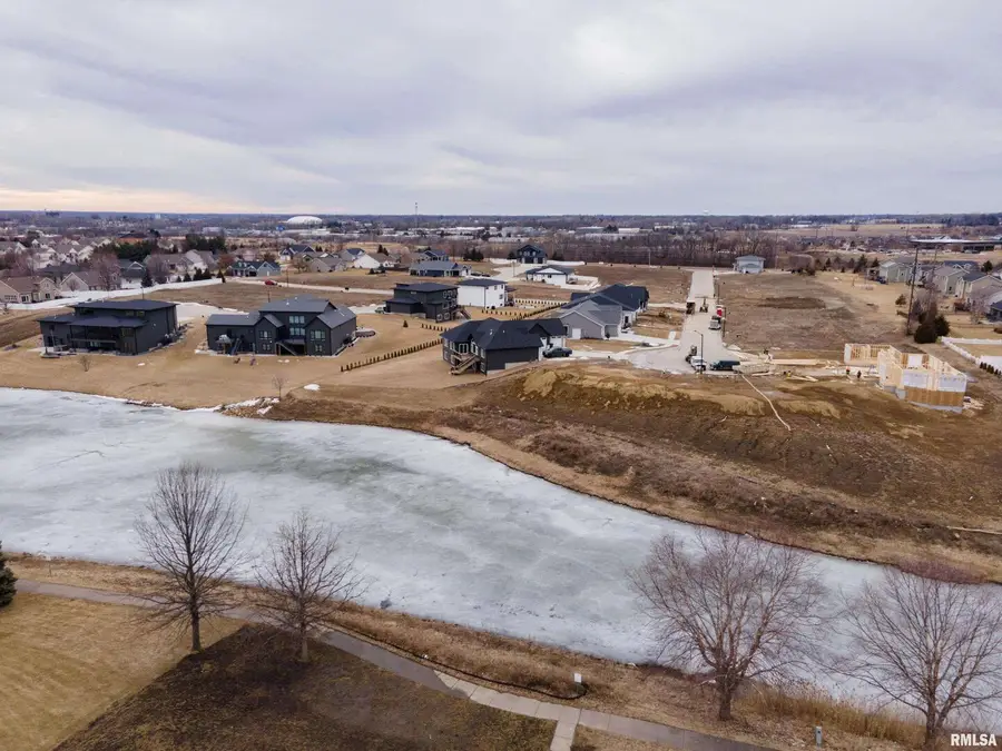 1906 E 59th Court, Davenport, IA 52807 - #3