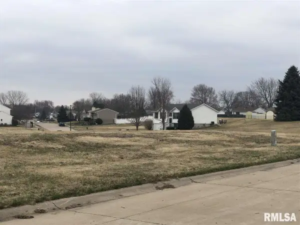 4413 Michigan Avenue, Davenport, IA 52802