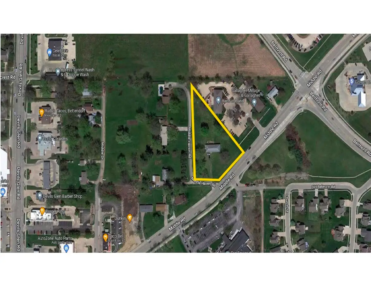 3121 Middle Haven Road, Bettendorf, IA 52722 - Image #1