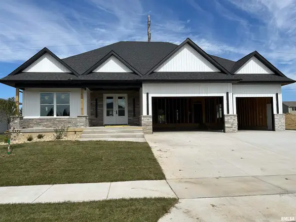 1708 E 59th Court, Davenport, IA 52807