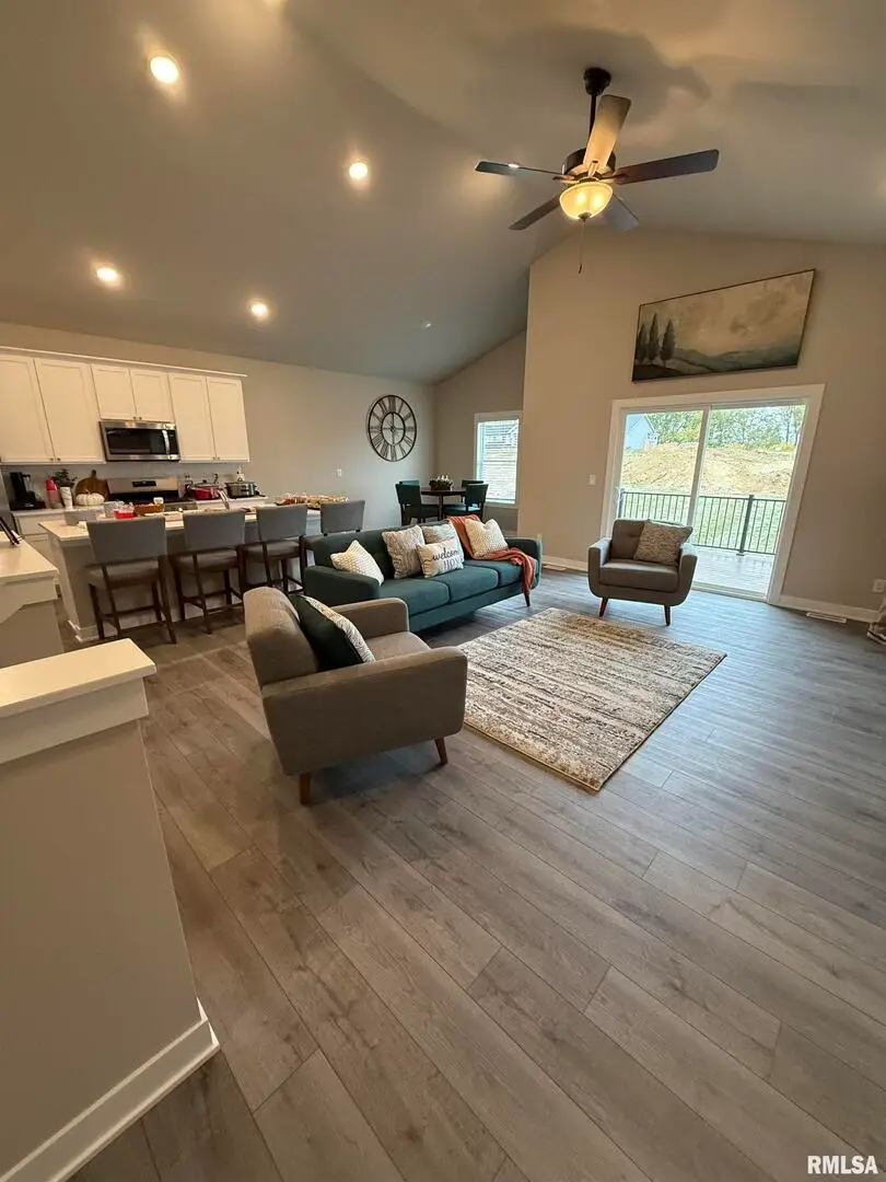 6103 Thor Avenue, Davenport, IA 52807 - #3