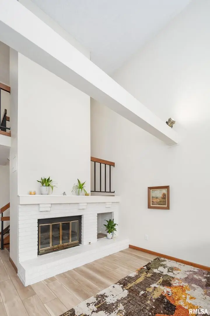 4554 Bunker Hill Drive, Bettendorf, IA 52722 - Image #2