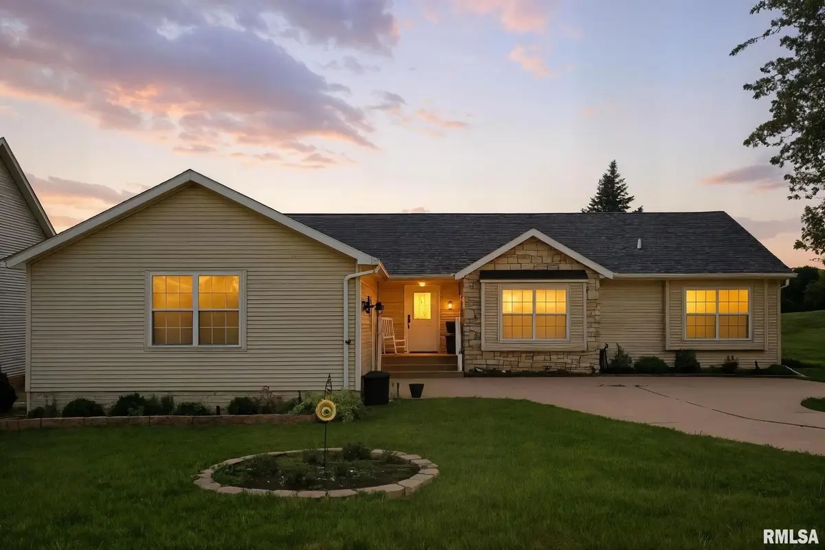 106 Valley View Drive, Sherrard, IL 61281 - Image #1