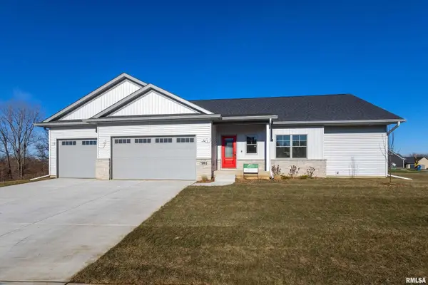 7091 Spring Creek Drive, Bettendorf, IA 52722