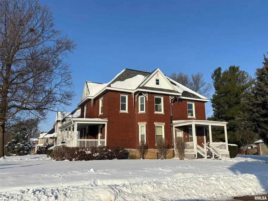 802 W 4th Street, Sterling, IL 61081 - Image #2