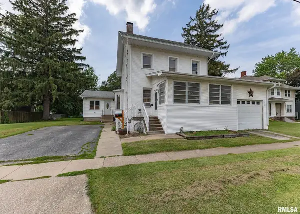 111 N West Street, Cambridge, IL 61238