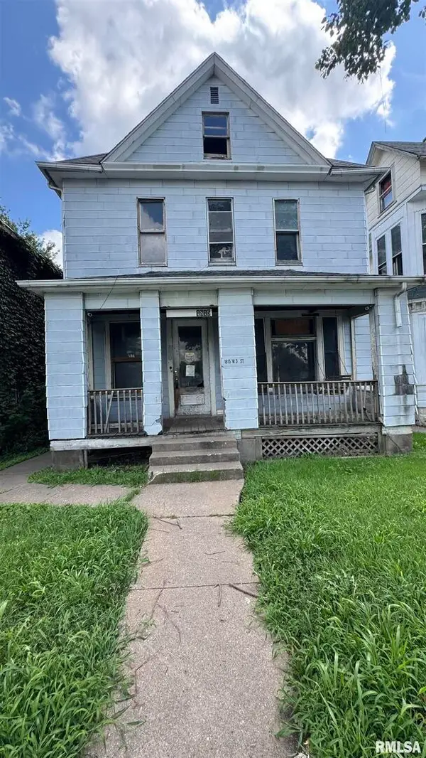 1815 W 3rd Street, Davenport, IA 52802