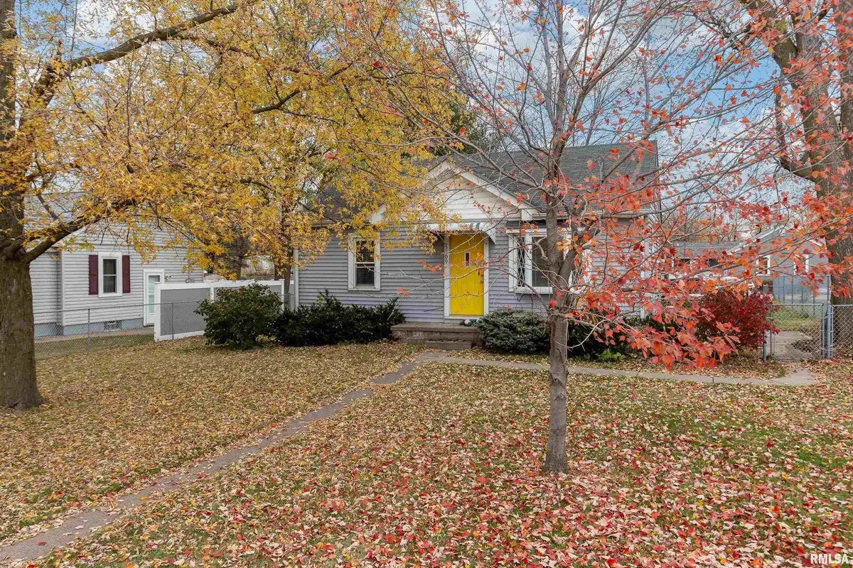 5109 N Pine Street, Davenport, IA 52806 - Image #1