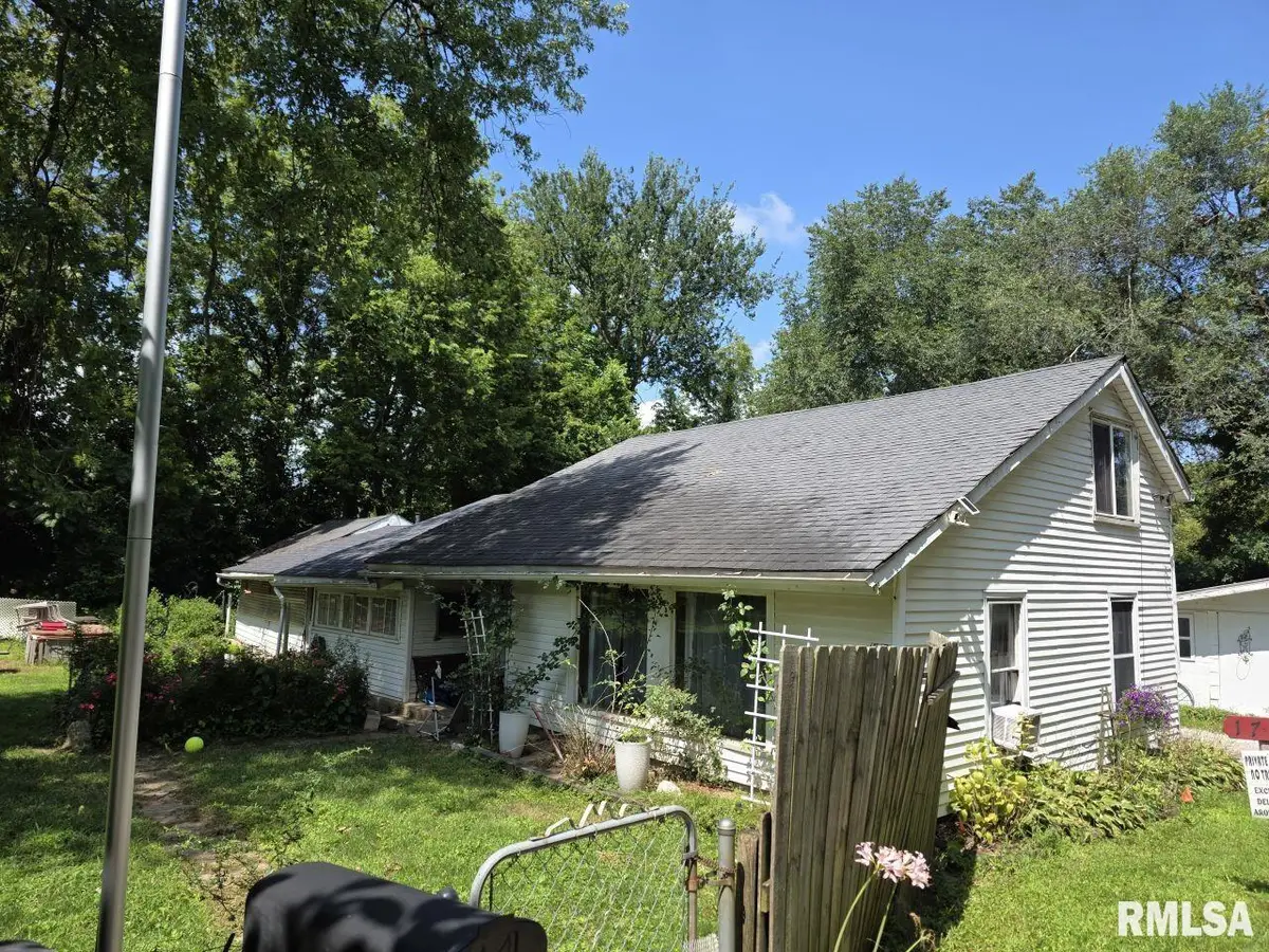 1715 N 4th Street, Quincy, IL 62301 - Image #1