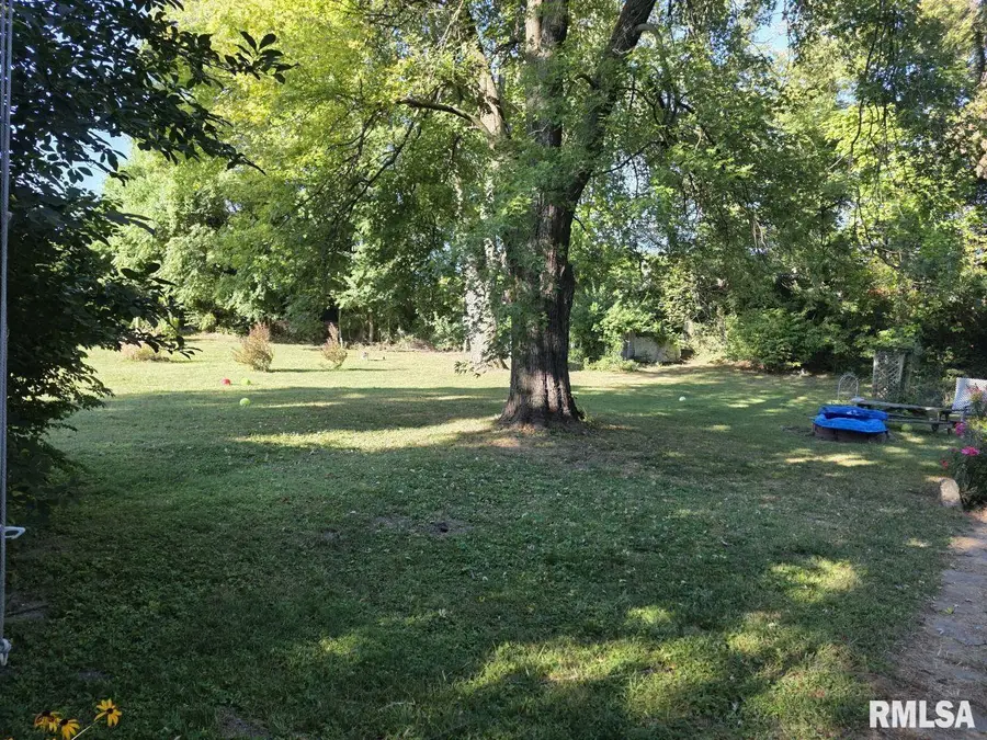 1715 N 4th Street, Quincy, IL 62301 - Image #3