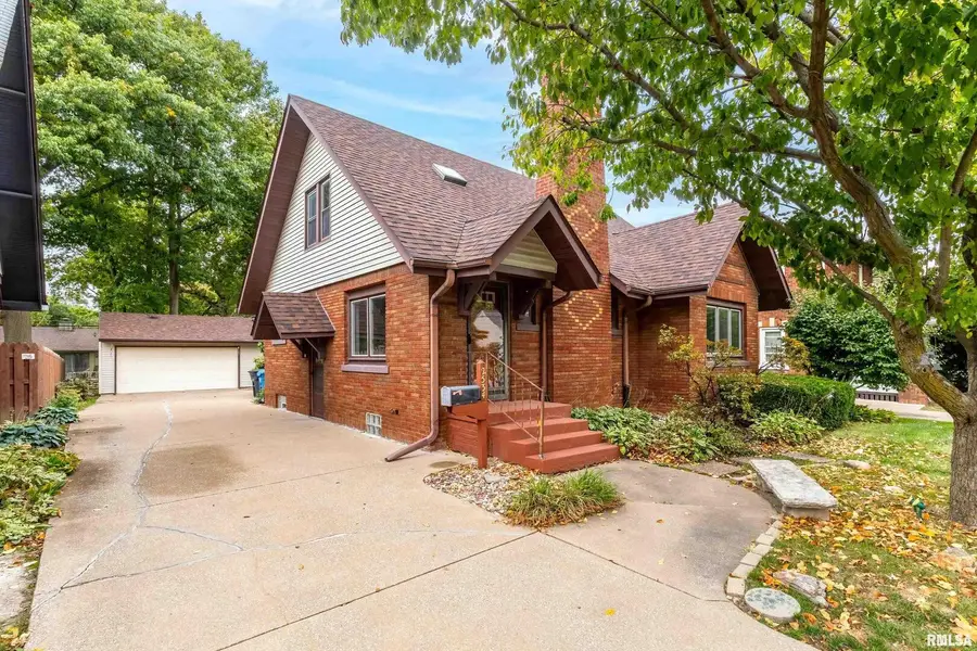 2534 30th Street, Rock Island, IL 61201 - Image #2