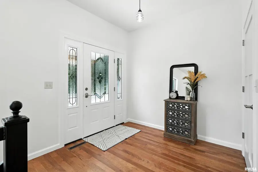 3303 Valley Drive, Geneseo, IL 61254 - Image #3