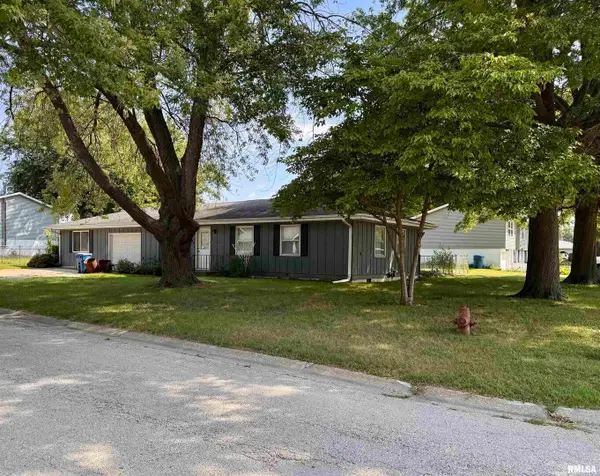 806 18th Street, Rapids City, IL 61278