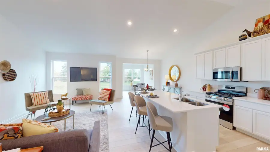 5931 Butterfield Drive, Bettendorf, IA 52722 - Image #3