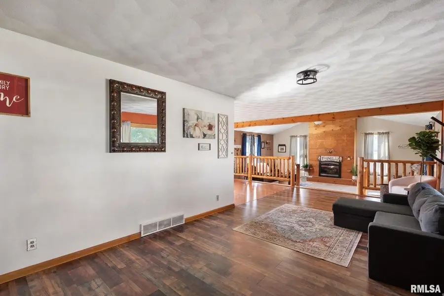 401 S Mitchell Street, Preston, IA 52069 - Image #3