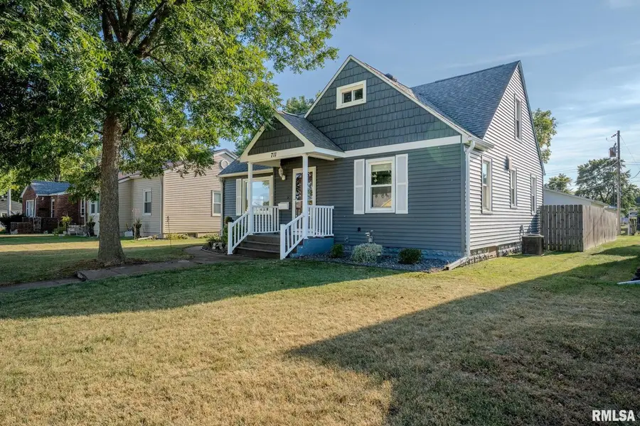 711 3rd Avenue, Camanche, IA 52730 - Image #3