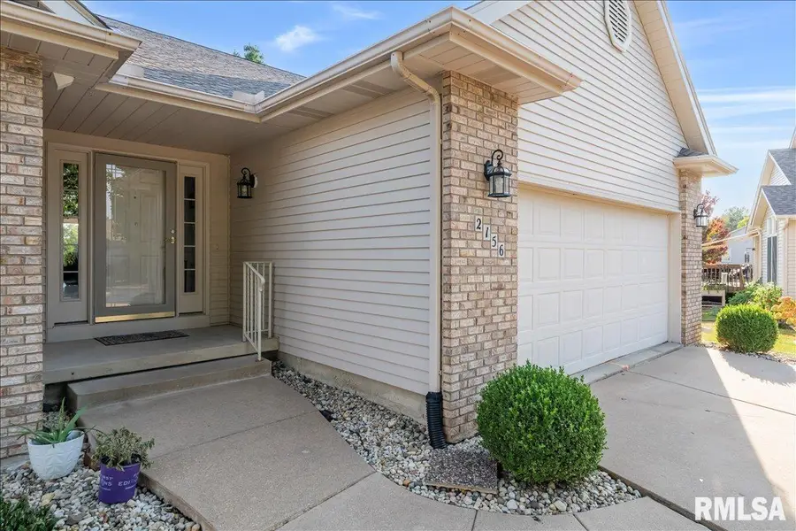 2156 Norman Court S, Bettendorf, IA 52722 - Image #2
