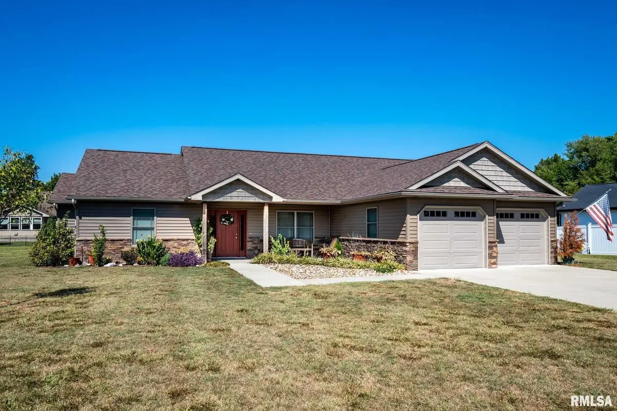 1205 Wildflower Lane, Herrin, IL 62948 - Image #1