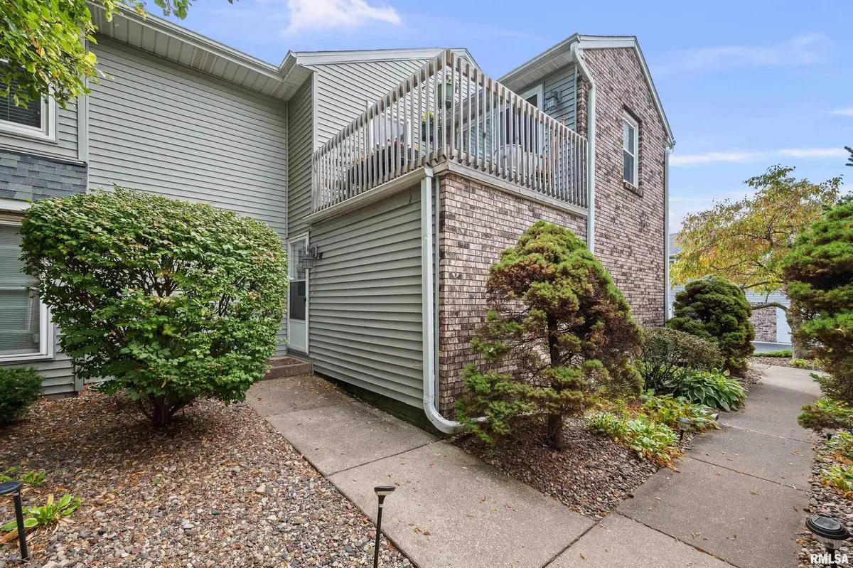 2422 E 51st Street #E, Davenport, IA 52807 - Image #1